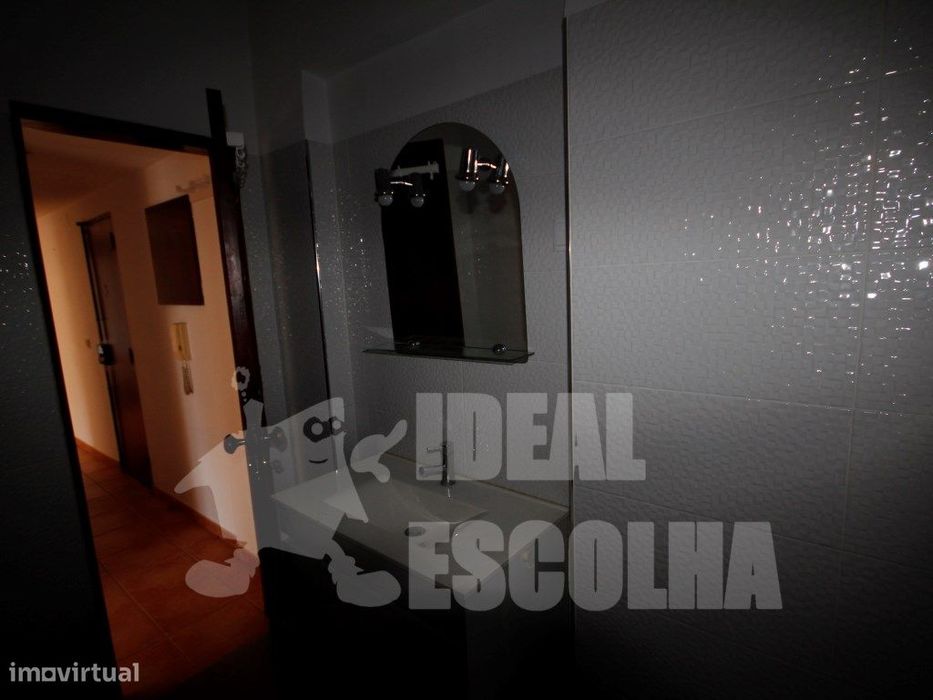 T2 AMORA 275 000€