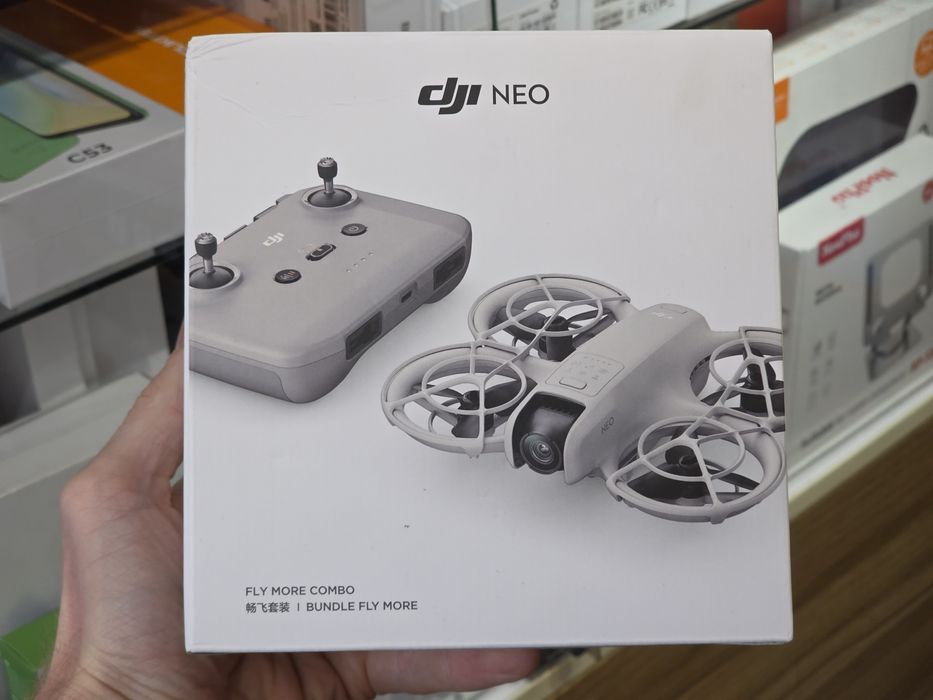 Квадрокоптер DJI Neo Fly More Combo with RC-N3 (CP.FP.00000185.01)