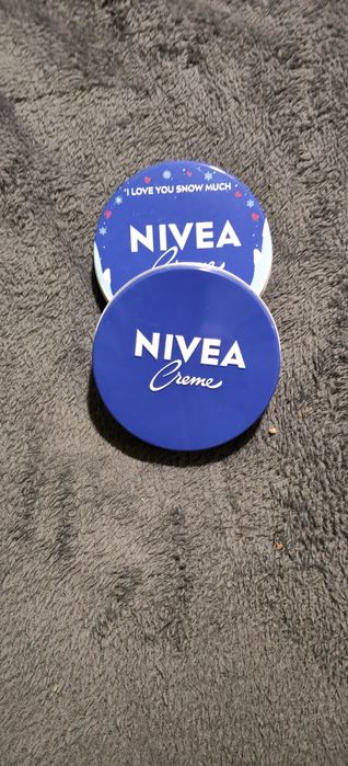 Kremy Nivea dwa.
