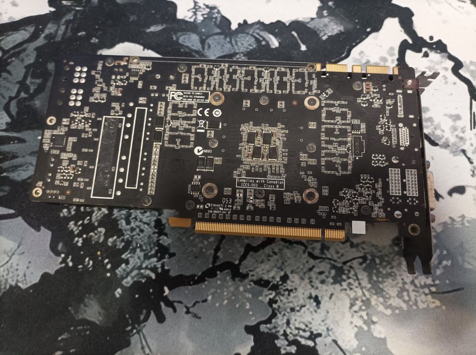 Продам Gtx 570 zotac