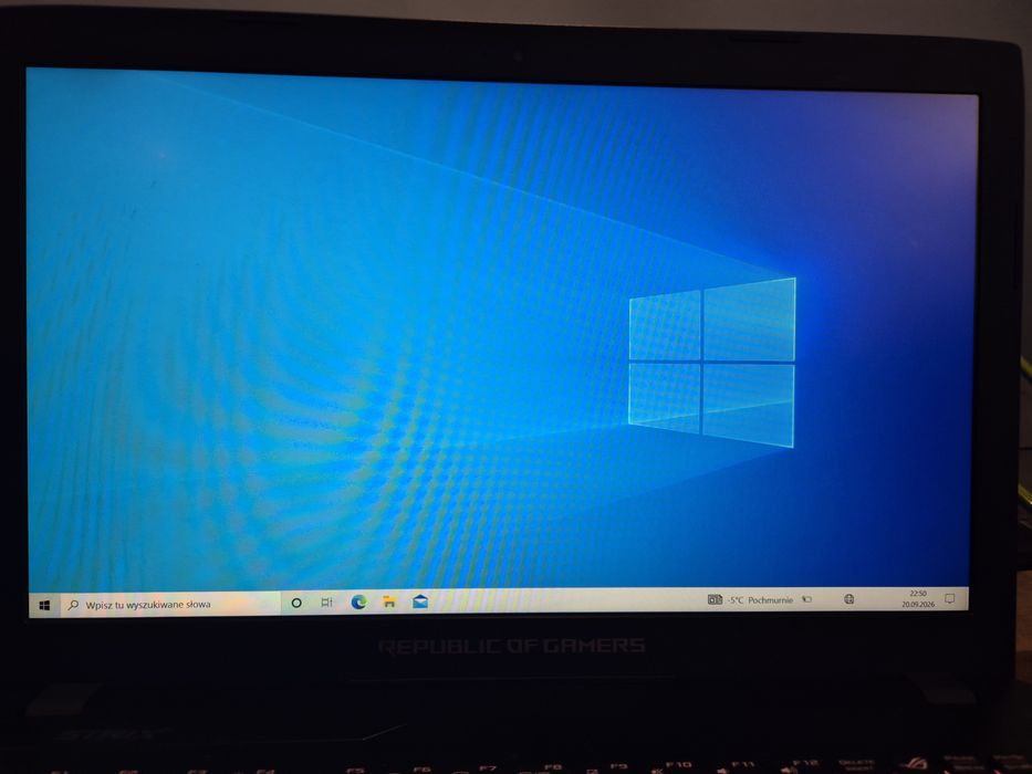 Laptop gamingowy ASUS ROG Starch GL553VD – i5 / 8GB RAM / 1TB HDD / 4GB VRAM / Win 10
