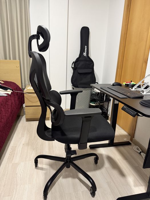 Cadeira Ergonómica KERDOM 9070F - Como Nova! (Comprada em Fevereiro)