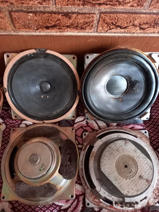 Динамики 10гд-30б, 3гд-2-16 ом,3гд-31.