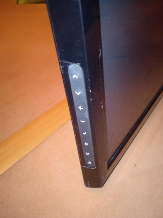 TV LG 50 polegadas, em excelentes condições.