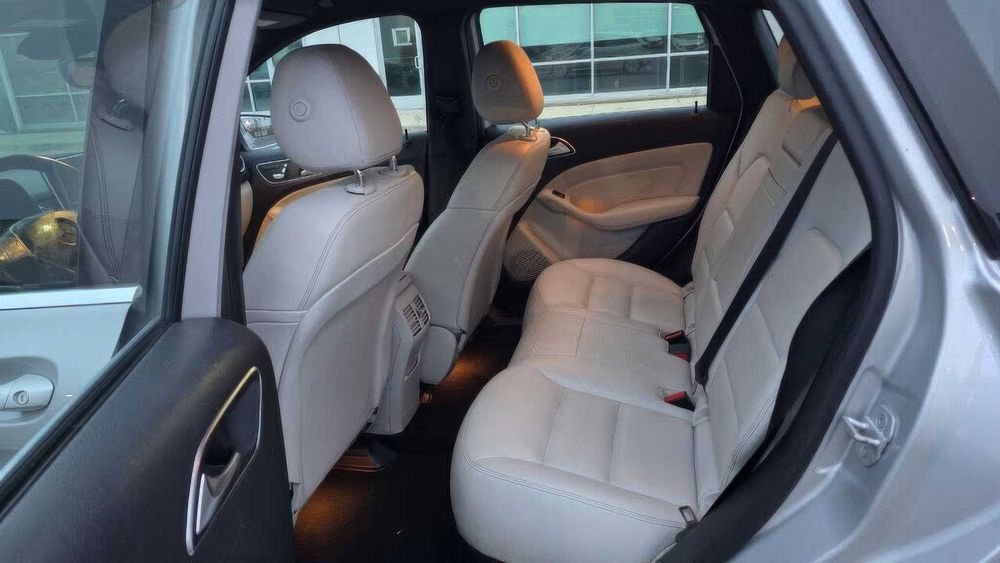 Mercedes-Benz B-Class      2018
