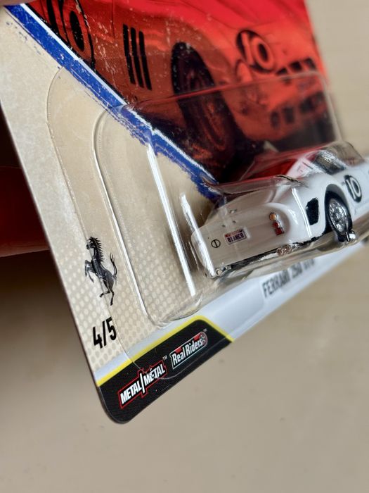 Hot Wheels Premium Ferrari 250 GTo