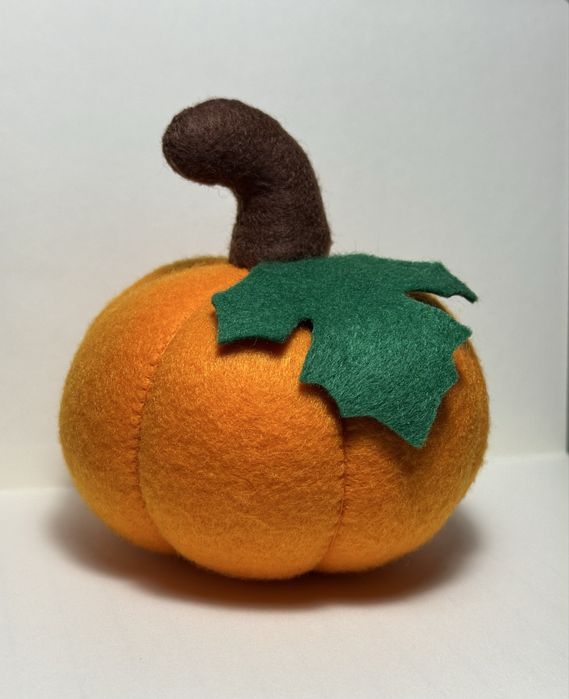 Каптопля з фетру,яблуко з фетру,овочі з фетру,груша з фетру