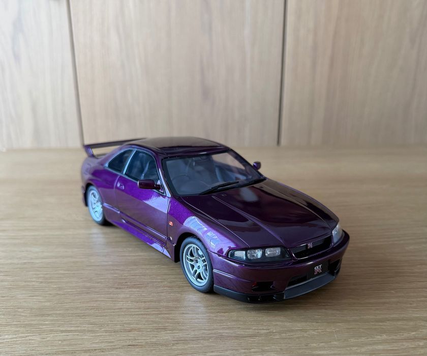 Nissan skyline r33 Otto 1:18