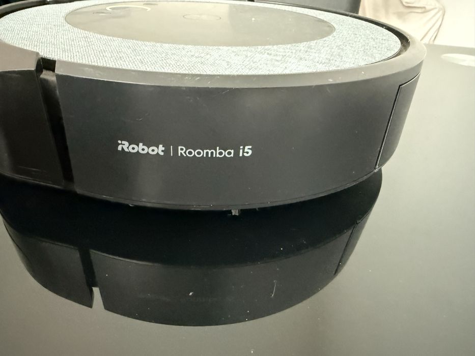 IRobot Roomba I5 com esvaziamento
