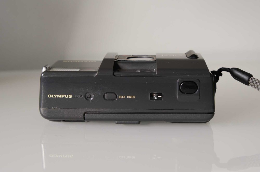 Câmara Fotográfica Analógica Point & Shoot - Olympus AF-1