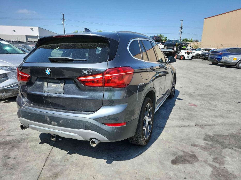 BMW X1  xdrive 2016
