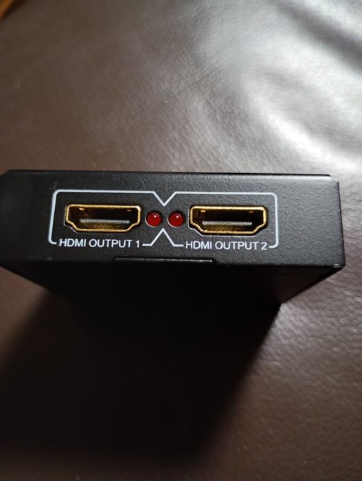 HDMI splitter 1x2