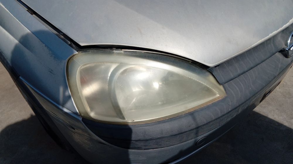Ótica / farol direita OPEL Corsa C