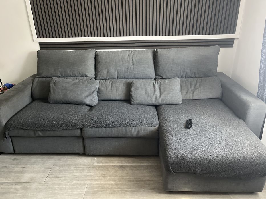 Sofa cinzento do IKEA
