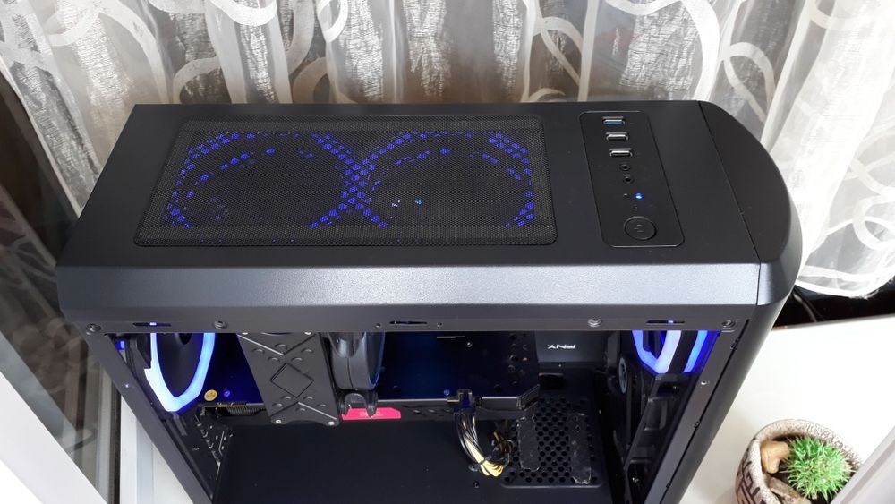 Ігровий ПК комп'ютер Ryzen 5 2600/16 GB/RX 480 Red Devil/500 GB/120 GB