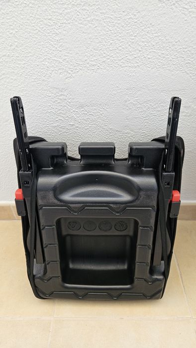 Cadeiras Auto BQS (Grupo 2/3) com Sistema ISOFIX - Ótimo Estado