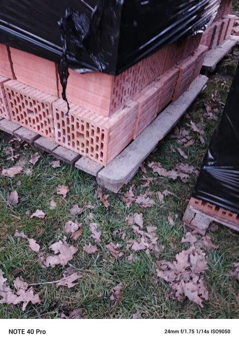 Porotherm 25/22/19 1215 sztuk 3000 zł za całość