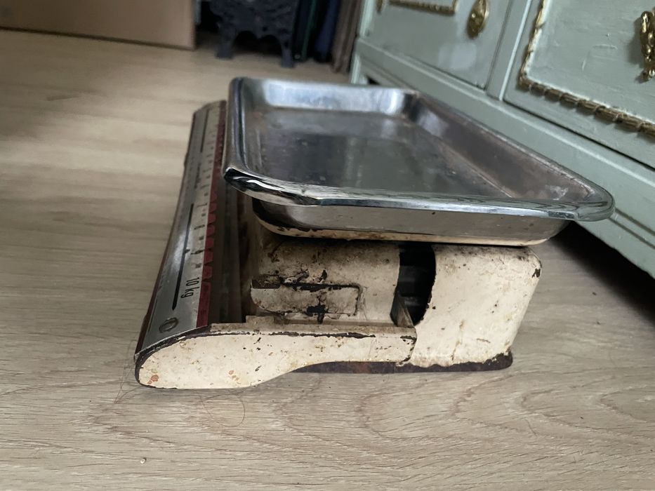 Balanca vintage metal a funcionar