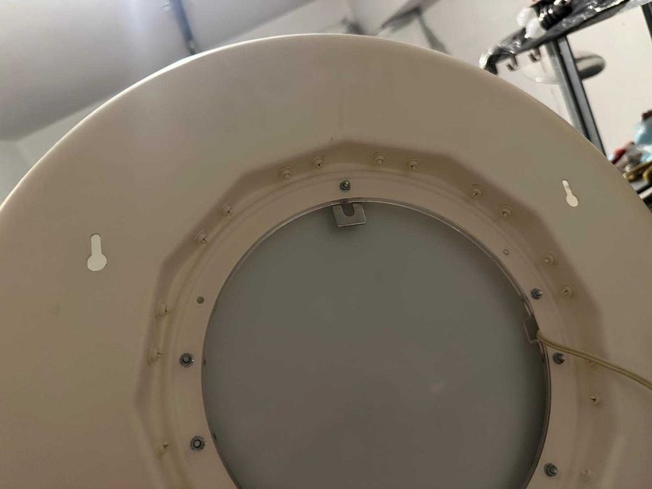 Espelho retroiluminado IKEA