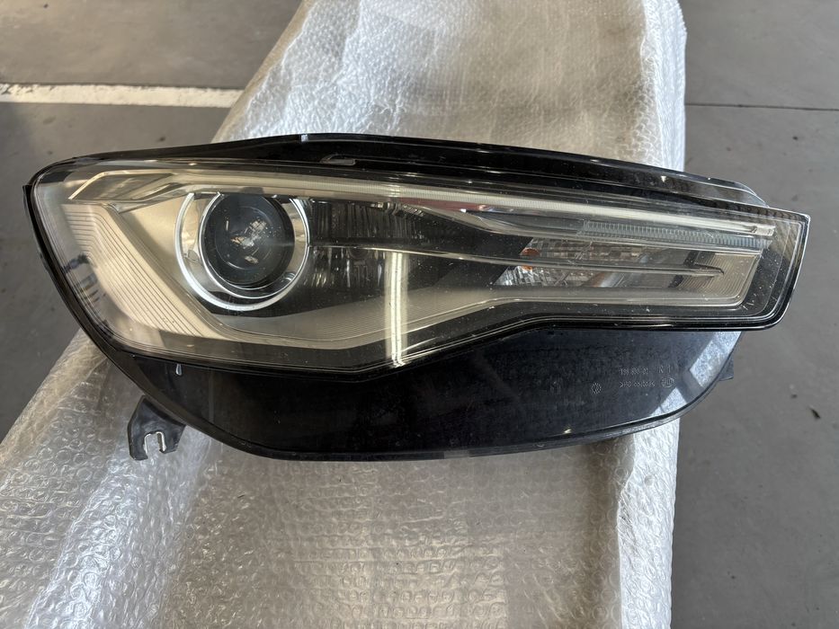 Otica direita Audi A6