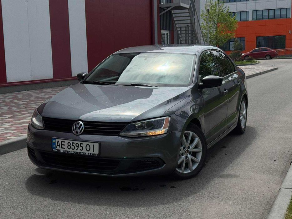 Volkswagen Jetta 2014р 2,0Бензин! Автомат! Обмін! Розстрочка!