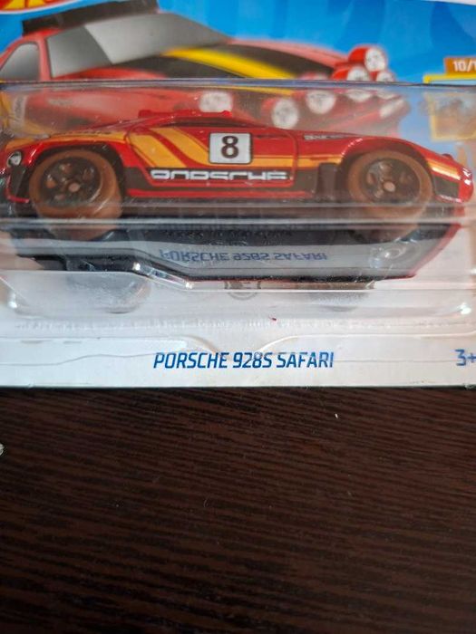 Колекція Hot Wheels 44 машинки: 6 Premium + Treasure Hunt, набір 1:64