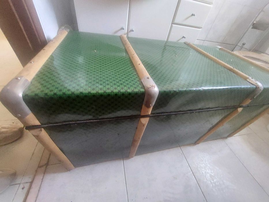 Arca de porão antiga