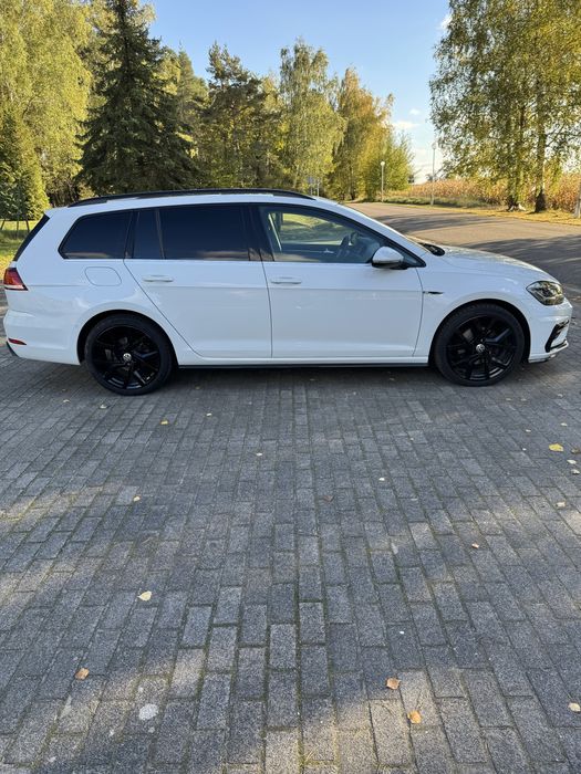 Golf VII R - Line.