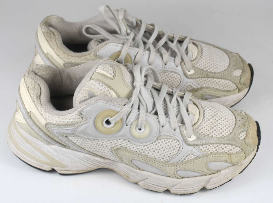Używane buty Adidas Astir HP9039 roz. 38 2/3