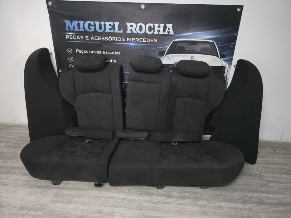 Conjunto de bancos e forras Mercedes C W203 Avantgarde