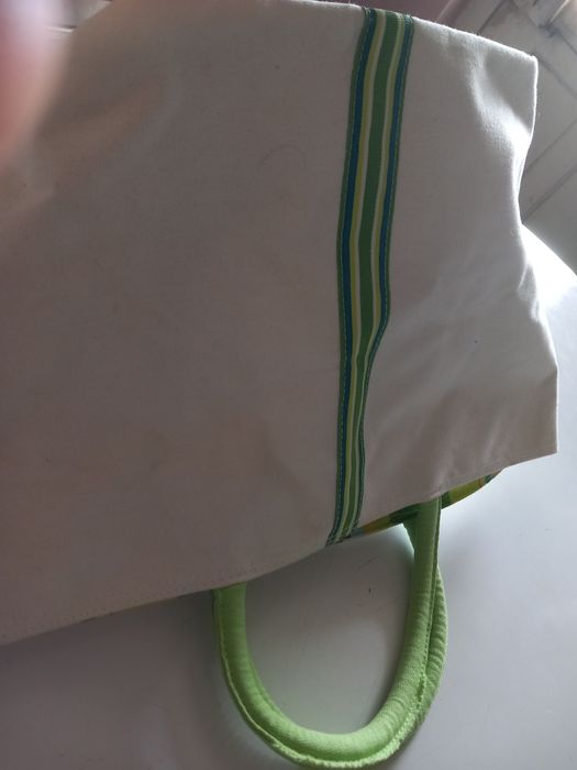 Malas usadas mas em muito boas condições