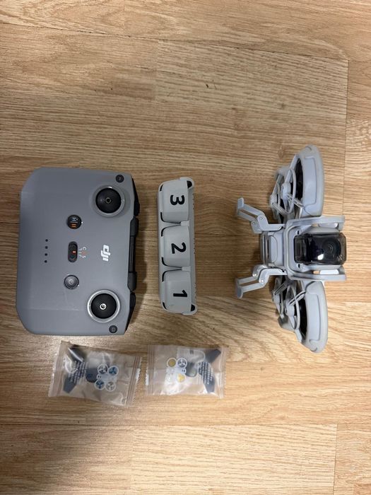 DJI NEO Impecável