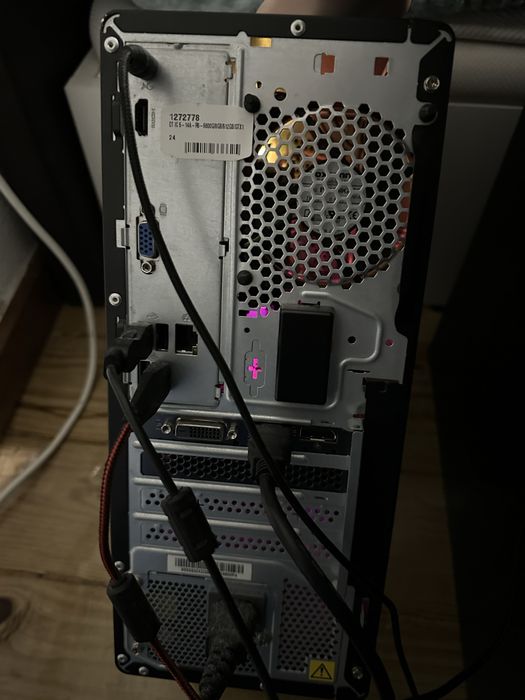 Vendo torre gaming lenovo