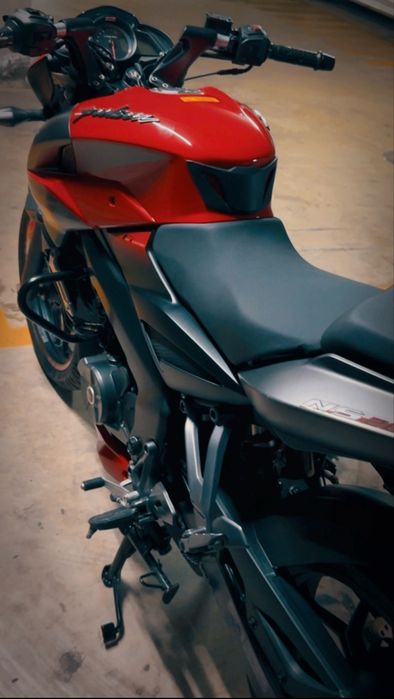Moto Pulsar NS 200 ABS nova