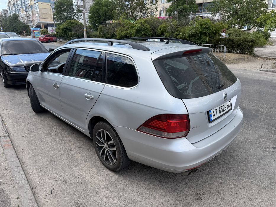 Продам VOLKSWAGEN JETTA в хорошем состоянии