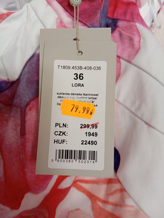 Nowa sukienka tatuum