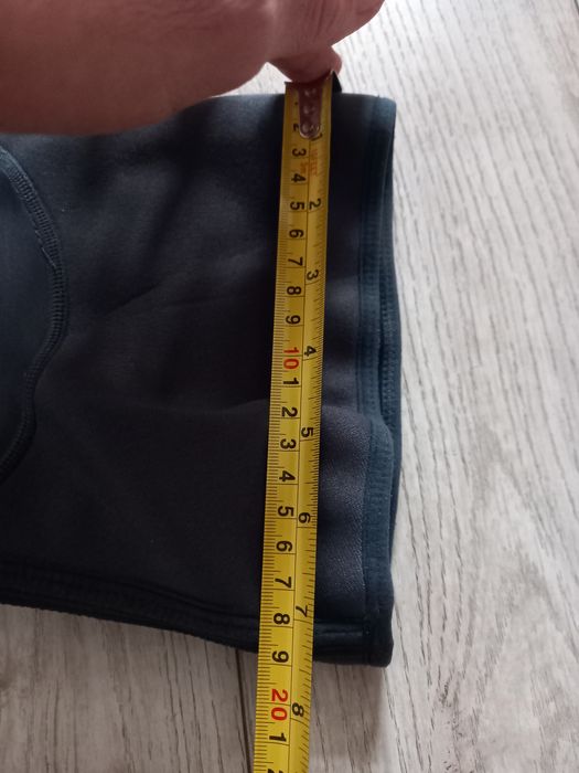 Продам вело-мото наколенники Fox