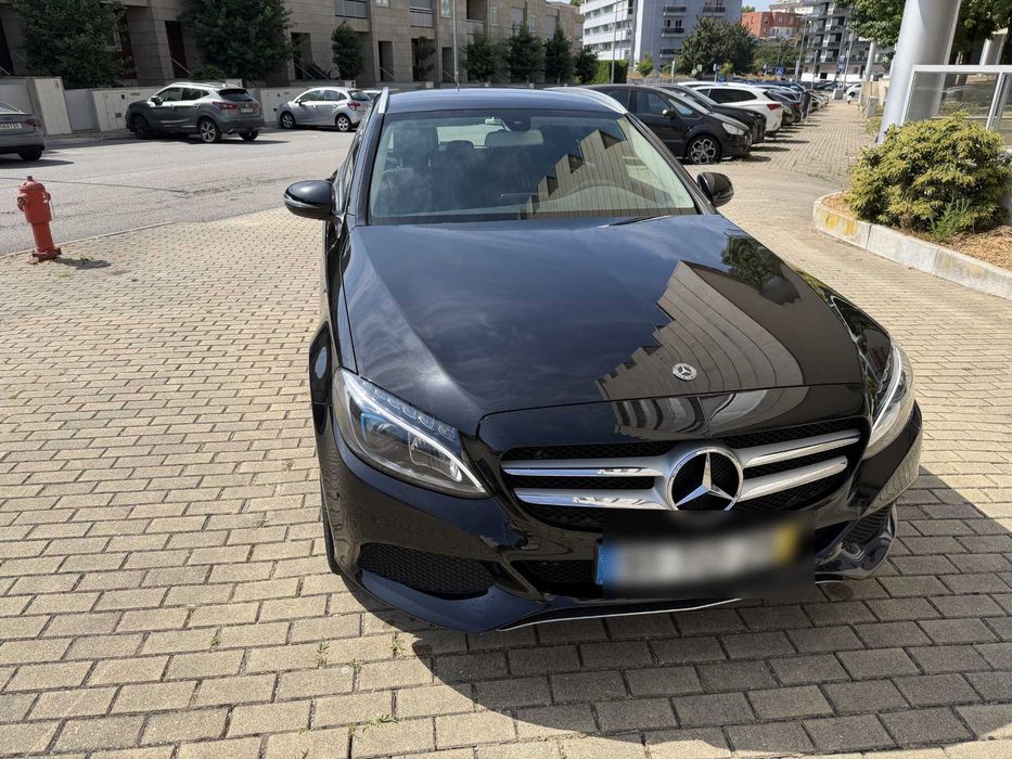 Mercedes-Benz C 350 — fotografia 5