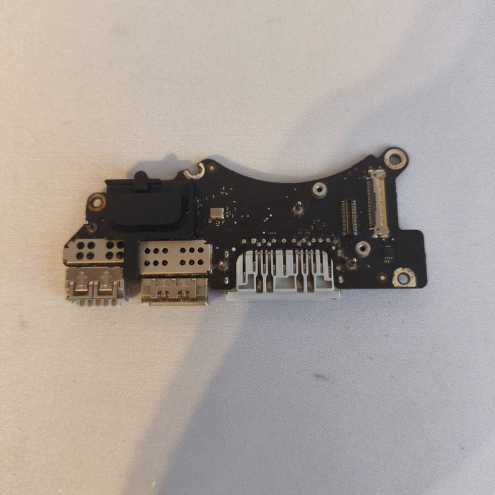 Płyta I/O MacBook Pro 15” Mid 2015 A1398 – HDMI USB SD