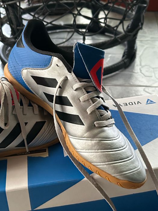 Футзалки adidas 41 розмір