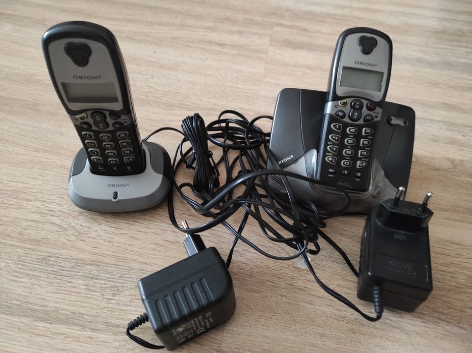 Домашній радіотелефон Panasonic Duo