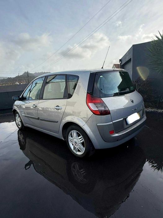 Renault Scenic 1.5 DCI Privilege