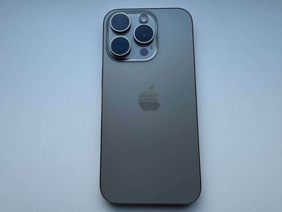 Apple iPhone 15 Pro 256gb Natural Neverlock 89%