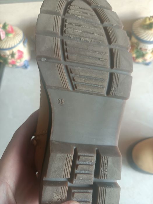 Buty zimowe lasocki r 38