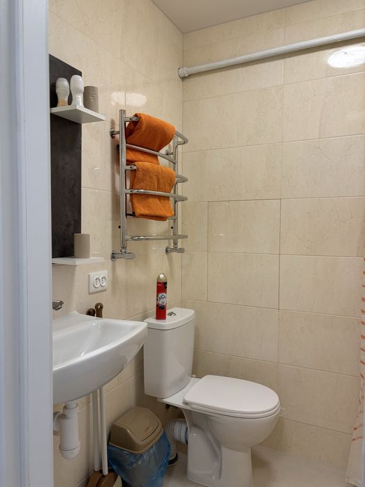 Квартира-студія подобово