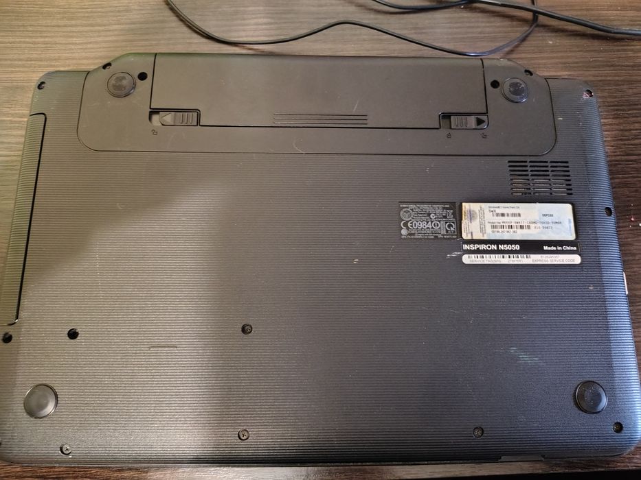 Dell inspirron n5050