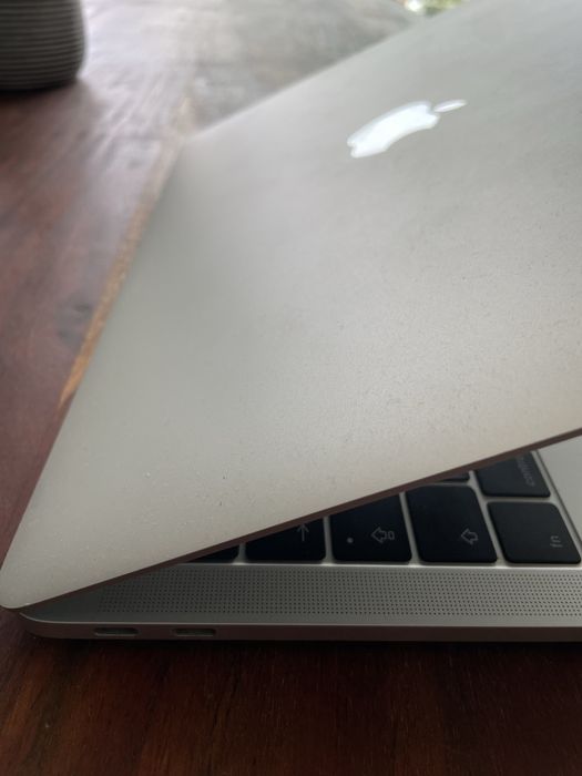 MacBook Pro 13 polegadas 2016 (leia)453713795021557762