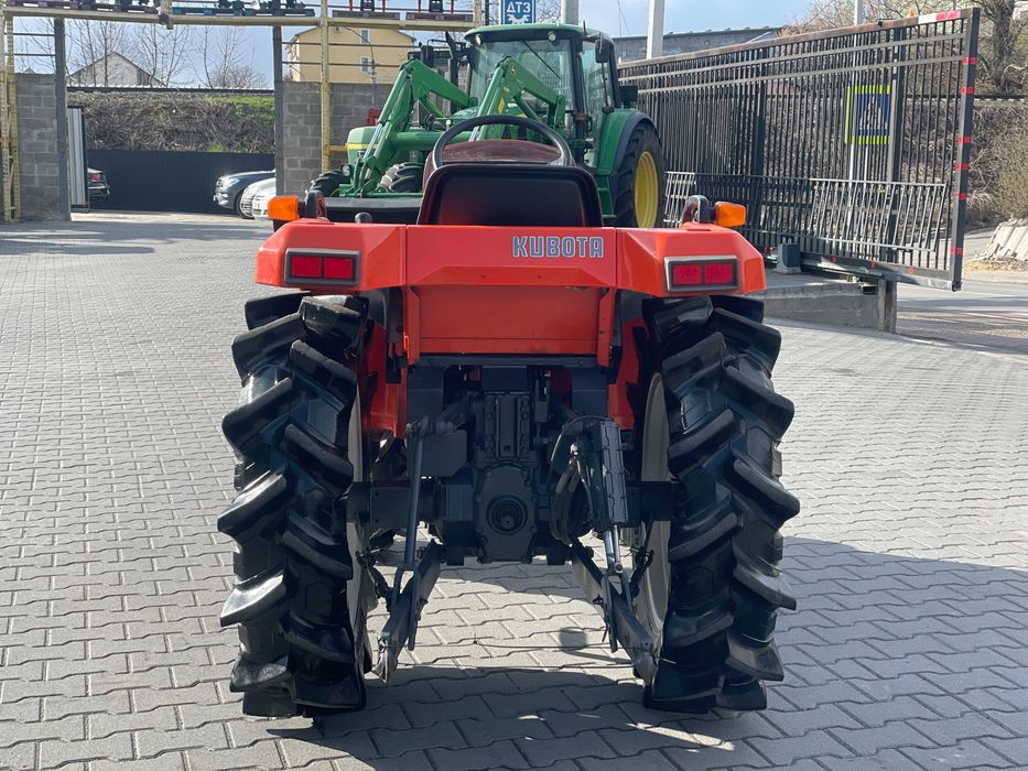 Kubota X-24 SATURN Японський Трактор