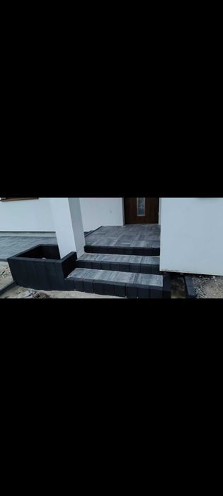 Usługi brukarskie - układanie kostki brukowej