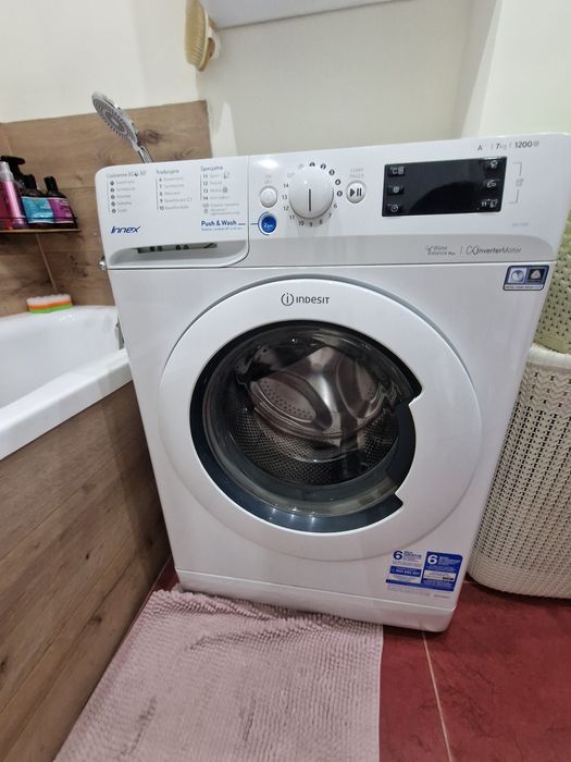 Silnik z pralki INDESIT BWE 71283 sprawny